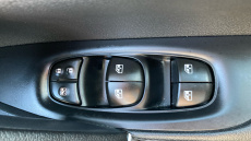 Nissan Qashqai 1.5 dCi 115 Tekna 5dr Diesel Hatchback